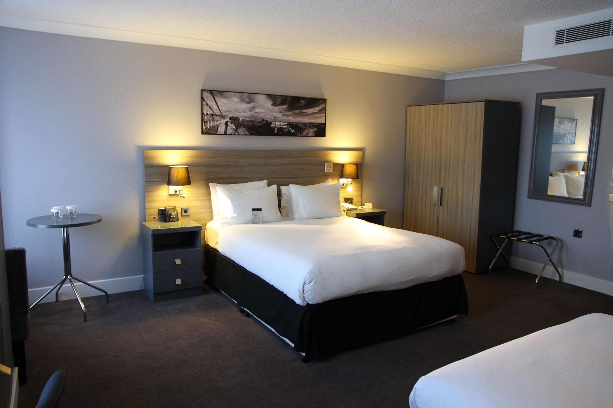 Doubletree By Hilton Bristol City Centre Eksteriør billede