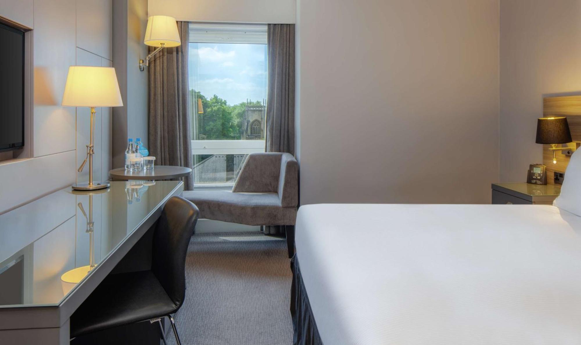 Doubletree By Hilton Bristol City Centre Eksteriør billede